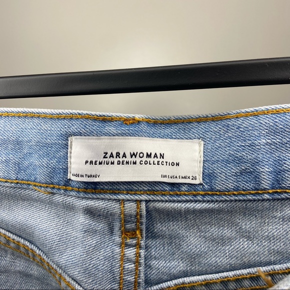 ZARA Light Wash Distressed Mini Skirt Denim Small - Picture 3 of 3